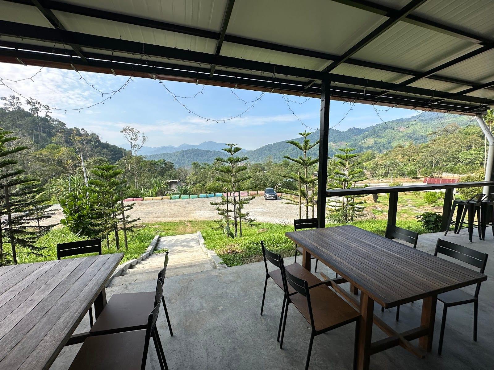 Leng's Cafe, Bukit Tinggi